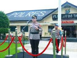 Kapolres Lampung Timur Pimpin Upacara Hari Kebangkitan Nasional ke-118, Semangat Kebangsaan Tak Luntur Meski Diguyur Gerimis